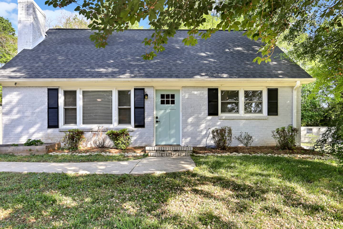Travelers Rest Cottage exterior